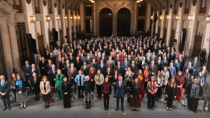 "Estar listos, estar preparados”, pidió Sheinbaum a embajador y cónsules en EU: Fayad