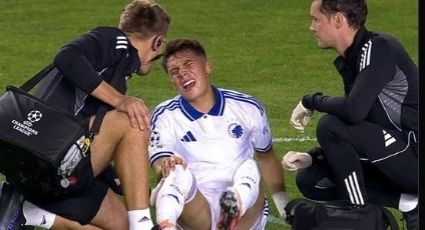Alarma: El mexicano Rodrigo Huescas se lesiona la rodilla en la Champions League y deja la cancha en camilla