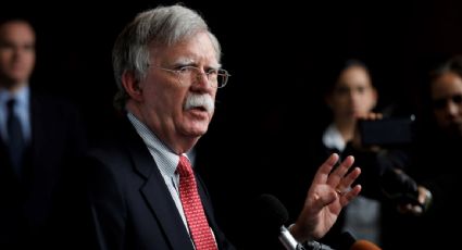 Imputan a exasesor de Donald Trump por manejar documentos clasificados en EU