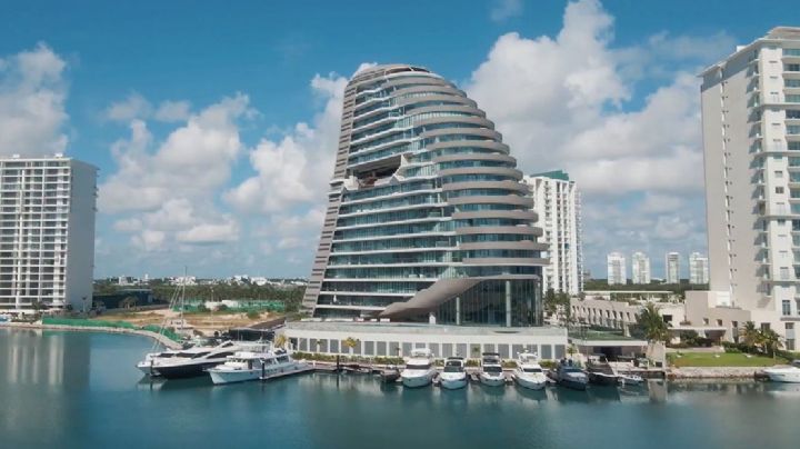 Imperio inmobiliario estilo 4T: el director de Aduanas tiene condominio de lujo en Cancún