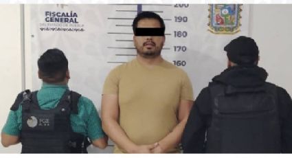 Detienen a expolicía por robo de 50 mil pesos en una casa habitación en Puebla