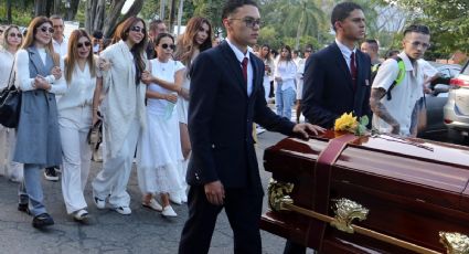 Familiares y amigos despiden en Medellín al cantante "B King", asesinado en Edomex