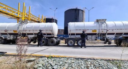 Aseguran 1.6 millones de litros de "huachicol", pipas, tanques y bombas en un predio en Guanajuato