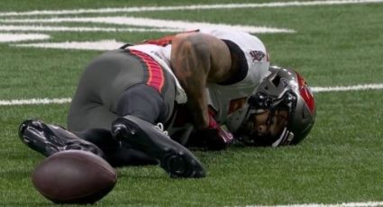 ¡Escalofriante! Mike Evans, receptor de Buccaneers, sufre conmoción cerebral y deja en camilla el Monday Night Football