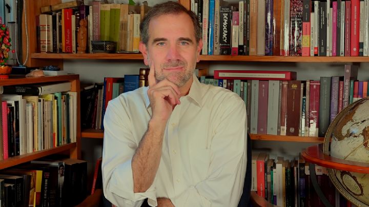 En opinión de Lorenzo Córdova: La intención de la reforma electoral es clara y anunciada, desaparecer al INE