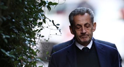 Reos amenazan al expresidente Sarkozy en su primera noche en prisión de París
