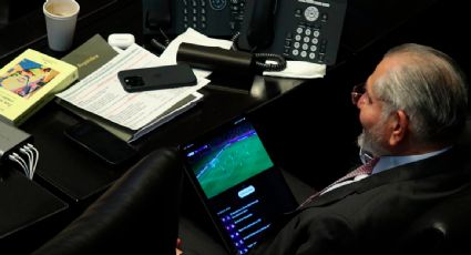 Proponen descontar un día de dieta a senadores y diputados faltistas, dormilones o distraídos durante las sesiones