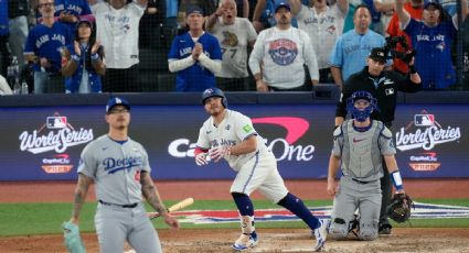 ¡Se vuela la barda! El mexicano Alejandro Kirk pega jonrón y dos sencillos en la victoria de Blue Jays ante Dodgers en el primer juego de la Serie Mundial