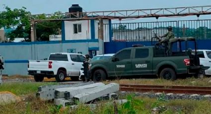 Aseguran más de 260 mil litros de "huachicol" en inmuebles de Minatitlán, Veracruz