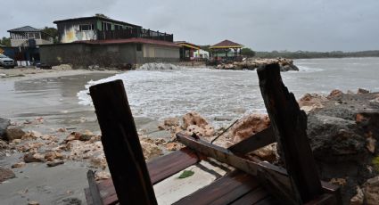 "Melissa" golpea Jamaica con vientos catastróficos y lluvias torrenciales; podrá tocar tierra como huracán categoría 5