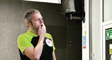 Condenan a árbitro asistente a 13 años y medio de prisión por abuso sexual de tres menores de edad en Inglaterra