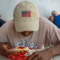 Multan a tres empresas de EU tras la muerte de seis trabajadores en una granja de Colorado; un mexicano entre las víctimas