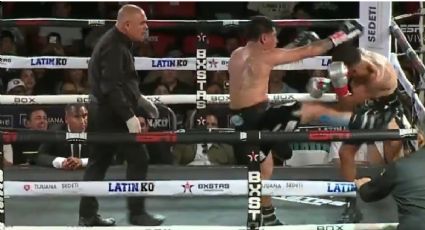 ¡Se volvió loco! El boxeador mexicano Ángel ‘Tashiro’ Fierro es descalificado por tirarle una patada a su rival en pleno combate