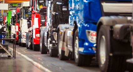 Aranceles de Trump del 25% a camiones importados se aplicarán desde noviembre; medida afectará a México