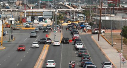 Hay largas filas en la frontera con México ante el cierre de gobierno de EU; reportan hasta seis horas de espera