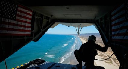 Marines de EU practican maniobras de desembarco durante entrenamiento en Puerto Rico