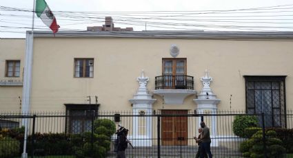 Cumple una semana el asilo de México a Betssy Chávez; Perú mantiene en vilo el salvoconducto