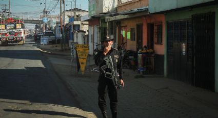 Asesinan a excandidato en Guatemala; sujetos con armas largas se disfrazaron de obreros y lo atacaron en la calle