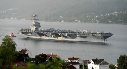 El portaaviones más grande de EU ya llegó a Latinoamérica, revelan funcionarios de Trump