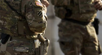 Juez ordena la liberación de cientos de migrantes arrestados en las redadas en Chicago