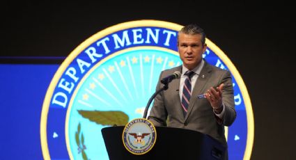 Por la revocación de sus pensiones, integrantes transgénero de la Fuerza Aérea demandan al gobierno de EU