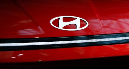 Regresan trabajadores surcoreanos a planta automotriz tras redada que los deportó