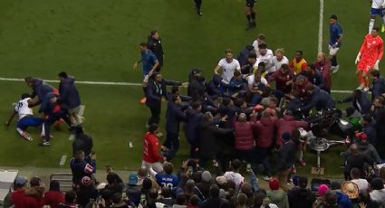 ¡Se vacían las bancas! Estados Unidos derrota a Paraguay en un partido que estuvo cerca de acabar en una batalla campal