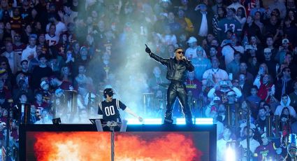 ¡La prenden en Madrid! Bizarrap y Daddy Yankee revolucionan al Bernabéu con el show del medio tiempo en el Miami-Commanders