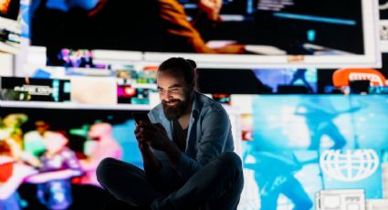 "Parasocial" es designada palabra del año del Cambridge Dictionary; fue incorporada apenas en 2023