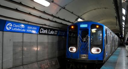 Hombre prende fuego a mujer dentro del metro de Chicago; la víctima está en estado crítico