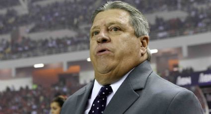 “El peor fracaso de la historia”: El ‘Piojo’ Herrera es señalado por no clasificar a Costa Rica al Mundial 2026; aficionados y prensa exigen su renuncia