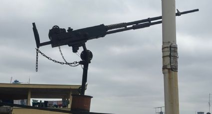 Hallan una ametralladora instalada en terraza de casa tras operativo en Ecuador