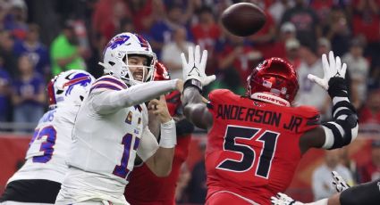 Josh Allen, QB de los Bills, sufre ocho capturas y dos intercepciones en la inesperada derrota ante los Texans