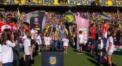 La AFA abre investigación contra Estudiantes de La Plata tras hacer pasillo "de espaldas" al polémico campeón Rosario Central
