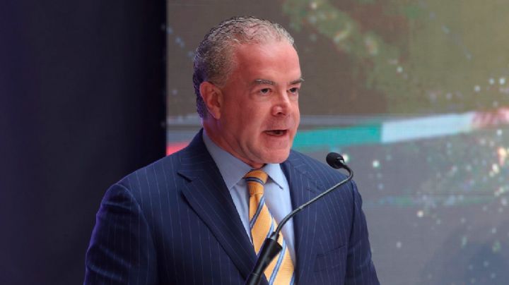 Dueño de Miss Universo recibió otro contrato de Pemex por mil 195 millones de pesos cuando el papá de Fátima Bosch era asesor en PEP