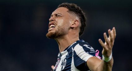 Lucas Ocampos, futbolista de Rayados, sufre fractura tras caer de un ‘scooter’ en camino a atender un accidente de su hija