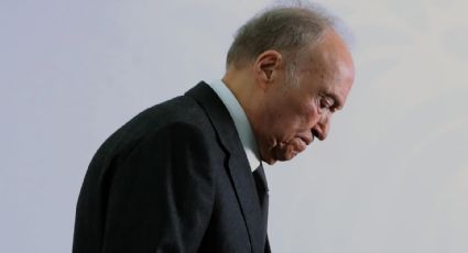 Alejandro Gertz Manero presenta carta de renuncia como titular de la FGR