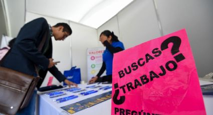 Tasa de desempleo en México baja a 2.6% en octubre; informalidad aumenta al 55.7%
