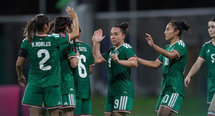 ¡Depredadora del área! Charlyn Corral mete siete tantos en la goleada de 0-14 de la Selección Mexicana Femenil ante San Vicente
