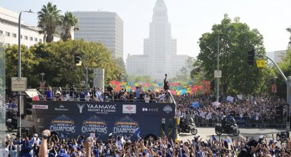 Desatan la locura: Dodgers festejan en Los Ángeles ante miles de fanáticos y aseguran que van por el tricampeonato en la MLB