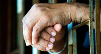 Presos políticos en Venezuela son golpeados, padecen restricción de alimentos y son humillados: ONG