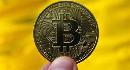 Bitcoin, en riesgo de perder su valor de 100 mil dólares tras un año de la victoria de Trump