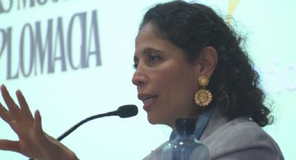 Ruptura diplomática: abandona Perú la encargada de la embajada de México, Karla Ornelas