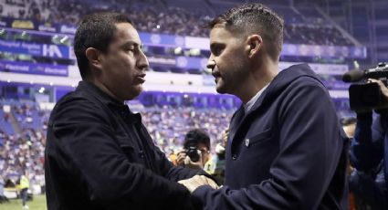Efraín Juárez, DT de Pumas, dice que pedirán la inhabilitación de Paradela si Cruz Azul solicita la de Carrasquilla: “Es futbol, no jodan”