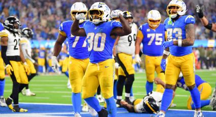Chargers secan a Aaron Rodgers y derrotan a Steelers en el Sunday Night Football