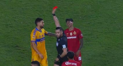 El árbitro Marco ‘Gato’ Ortiz es un imán de polémicas en las Finales: Muestra controvertida tarjeta roja que ‘le dictaron’ por la intercomunicación