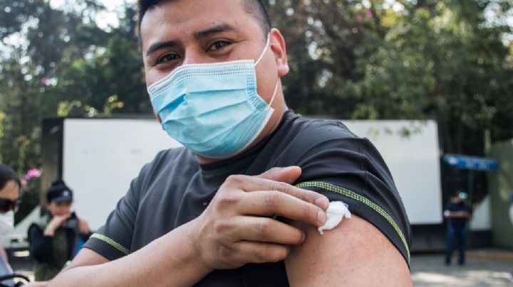 Encuentran la razón por la que la vacuna Covid-19 de ARNm puede causar miocarditis en hombres jóvenes