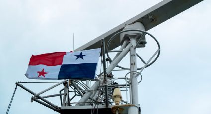 Barco con bandera panameña es atacado con un dron militar en un puerto de Ucrania