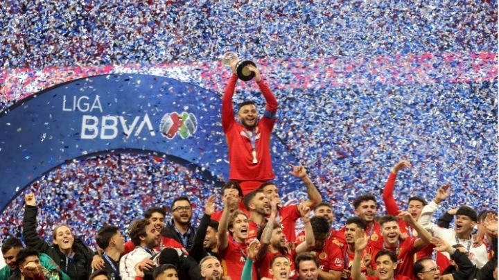 Alexis Vega, de quedar a deber en Chivas a ser el 'motor' del Toluca y ganar seis títulos en 2025