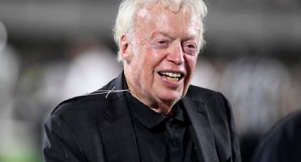 El empresario Phil Knight es el principal donador de EU este año: 2 mil mdd para combatir al cáncer